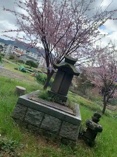 朝田神社の末社