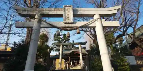 鳩ヶ谷氷川神社の鳥居