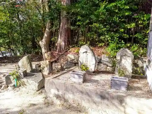 八柱社のその他建物