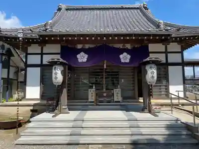 観音寺の本殿・本堂