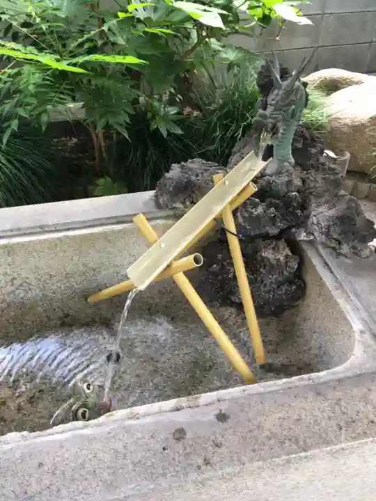 須賀神社の手水舎