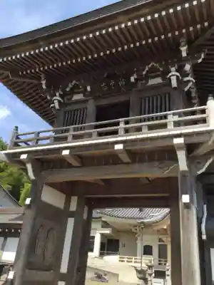 龍澤山祥雲寺の山門・神門