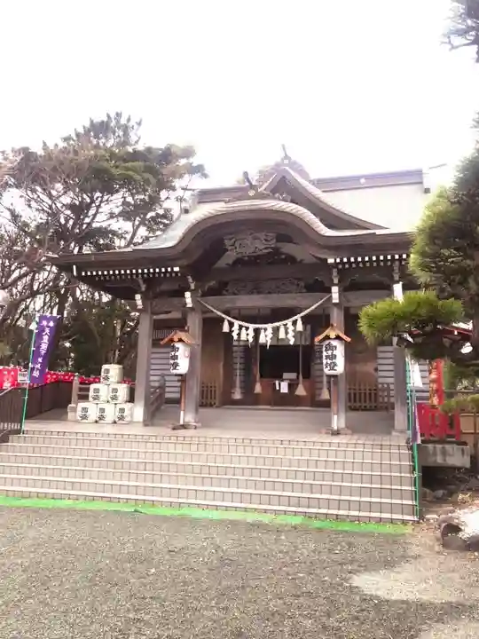 鵠沼伏見稲荷神社の本殿・本堂
