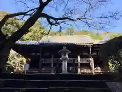 霊山寺の本殿