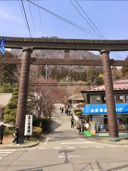 妙義神社の{uncategorized: "未分類", other: "その他", undefined: "問題あり", building: "その他建物", grave: "お墓", sacred_gate: "鳥居", guardian: "狛犬", statue: "像", buddha: "仏像", history: "歴史", nature: "自然", garden: "庭園", animal: "動物", pagoda: "塔", temizu: "手水舎", mountain_gate: "山門・神門", sanctuary: "本殿・本堂", subordinate: "末社・摂社", art: "芸術", scenery: "景色", jizo: "地蔵", ema: "絵馬", goshuin: "御朱印", omikuji: "おみくじ", items: "授与品その他", amulet: "お守り", goshuincho: "御朱印帳", eats: "食事", festival: "お祭り", votive_dance: "神楽", shichigosan: "七五三参", wedding: "結婚式", experience: "体験その他", initially: "初詣", around: "周辺", anti_infection: "感染症対策"}