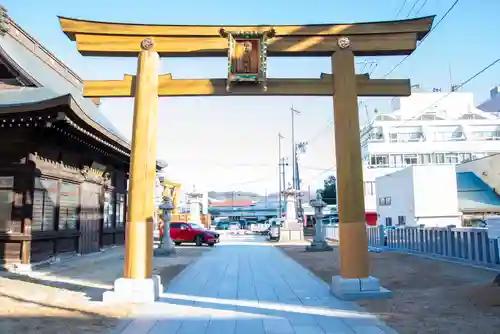 福島稲荷神社の鳥居