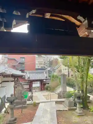 亮朝院の{uncategorized: "未分類", other: "その他", undefined: "問題あり", building: "その他建物", grave: "お墓", sacred_gate: "鳥居", guardian: "狛犬", statue: "像", buddha: "仏像", history: "歴史", nature: "自然", garden: "庭園", animal: "動物", pagoda: "塔", temizu: "手水舎", mountain_gate: "山門・神門", sanctuary: "本殿・本堂", subordinate: "末社・摂社", art: "芸術", scenery: "景色", jizo: "地蔵", ema: "絵馬", goshuin: "御朱印", omikuji: "おみくじ", items: "授与品その他", amulet: "お守り", goshuincho: "御朱印帳", eats: "食事", festival: "お祭り", votive_dance: "神楽", shichigosan: "七五三参", wedding: "結婚式", experience: "体験その他", initially: "初詣", around: "周辺", anti_infection: "感染症対策"}