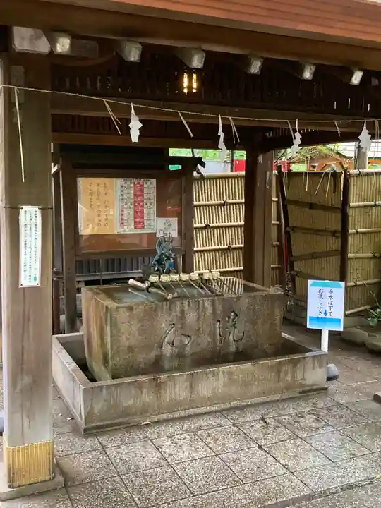 愛宕神社の手水舎