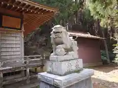 白山神社の狛犬