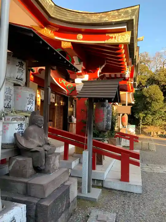 人見神社の本殿・本堂
