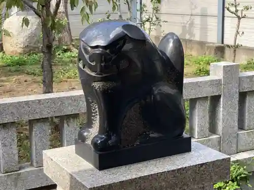 道祖神社（石清尾八幡宮末社）の狛犬