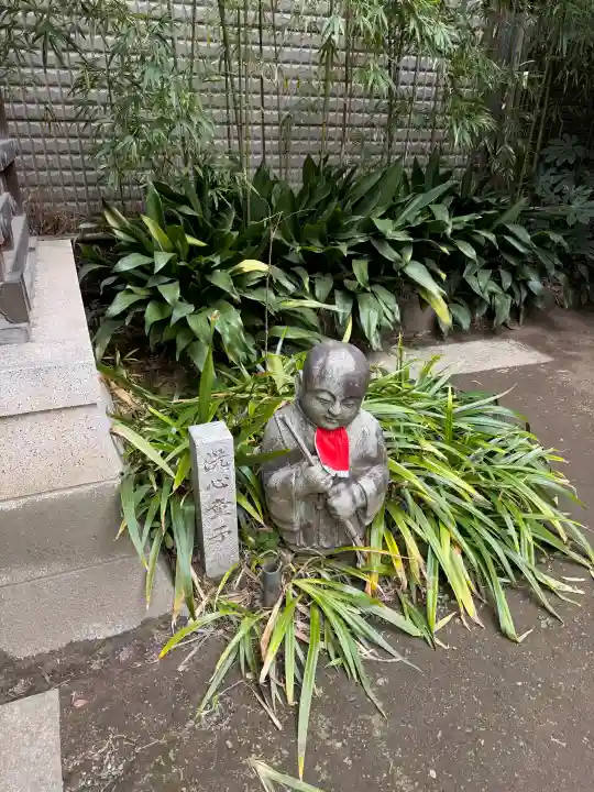 正寶院(飛不動尊)の{uncategorized: "未分類", other: "その他", undefined: "問題あり", building: "その他建物", grave: "お墓", sacred_gate: "鳥居", guardian: "狛犬", statue: "像", buddha: "仏像", history: "歴史", nature: "自然", garden: "庭園", animal: "動物", pagoda: "塔", temizu: "手水舎", mountain_gate: "山門・神門", sanctuary: "本殿・本堂", subordinate: "末社・摂社", art: "芸術", scenery: "景色", jizo: "地蔵", ema: "絵馬", goshuin: "御朱印", omikuji: "おみくじ", items: "授与品その他", amulet: "お守り", goshuincho: "御朱印帳", eats: "食事", festival: "お祭り", votive_dance: "神楽", shichigosan: "七五三参", wedding: "結婚式", experience: "体験その他", initially: "初詣", around: "周辺", anti_infection: "感染症対策"}