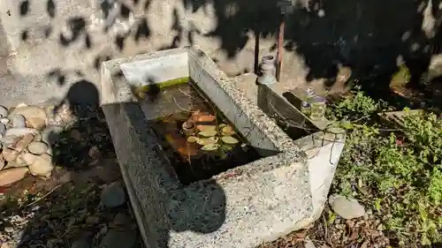 滝の不動尊の手水舎