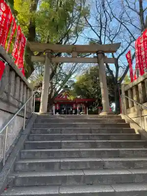 笠䅣稲荷神社の{uncategorized: "未分類", other: "その他", undefined: "問題あり", building: "その他建物", grave: "お墓", sacred_gate: "鳥居", guardian: "狛犬", statue: "像", buddha: "仏像", history: "歴史", nature: "自然", garden: "庭園", animal: "動物", pagoda: "塔", temizu: "手水舎", mountain_gate: "山門・神門", sanctuary: "本殿・本堂", subordinate: "末社・摂社", art: "芸術", scenery: "景色", jizo: "地蔵", ema: "絵馬", goshuin: "御朱印", omikuji: "おみくじ", items: "授与品その他", amulet: "お守り", goshuincho: "御朱印帳", eats: "食事", festival: "お祭り", votive_dance: "神楽", shichigosan: "七五三参", wedding: "結婚式", experience: "体験その他", initially: "初詣", around: "周辺", anti_infection: "感染症対策"}