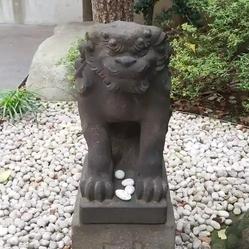 安平神社の狛犬