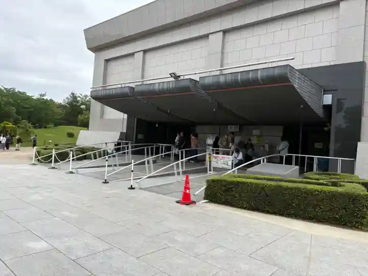 東本願寺本廟 牛久浄苑(牛久大仏)(茨城県)