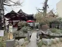 素盞雄神社の{uncategorized: "未分類", other: "その他", undefined: "問題あり", building: "その他建物", grave: "お墓", sacred_gate: "鳥居", guardian: "狛犬", statue: "像", buddha: "仏像", history: "歴史", nature: "自然", garden: "庭園", animal: "動物", pagoda: "塔", temizu: "手水舎", mountain_gate: "山門・神門", sanctuary: "本殿・本堂", subordinate: "末社・摂社", art: "芸術", scenery: "景色", jizo: "地蔵", ema: "絵馬", goshuin: "御朱印", omikuji: "おみくじ", items: "授与品その他", amulet: "お守り", goshuincho: "御朱印帳", eats: "食事", festival: "お祭り", votive_dance: "神楽", shichigosan: "七五三参", wedding: "結婚式", experience: "体験その他", initially: "初詣", around: "周辺", anti_infection: "感染症対策"}
