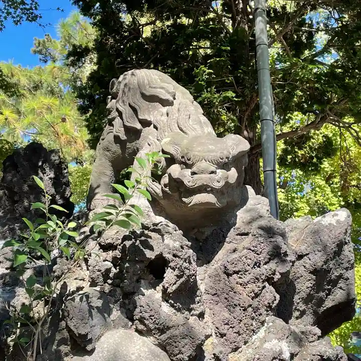 山野浅間神社の狛犬