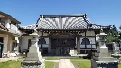延命寺の本殿・本堂