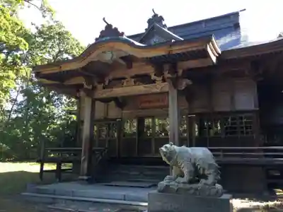 権現山内浦神社の本殿・本堂