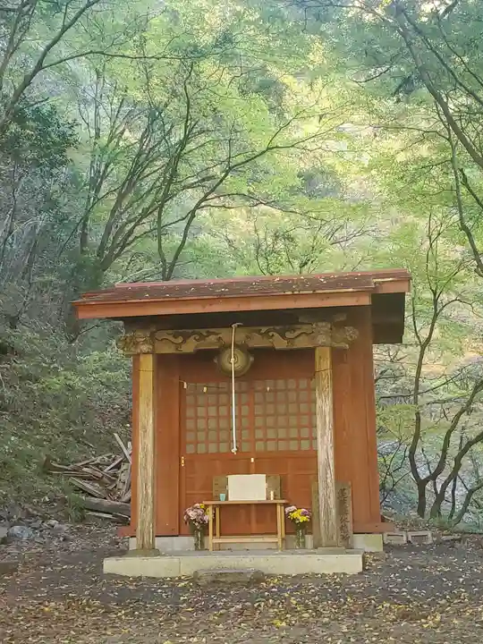蓬莱神社の本殿・本堂