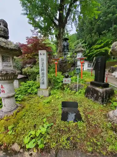 金剛山瑞峯寺(金剛不動尊) の像