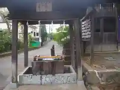 稲荷神社の手水