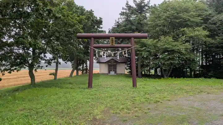 幸福神社の鳥居