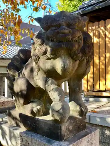 宇賀神社の狛犬