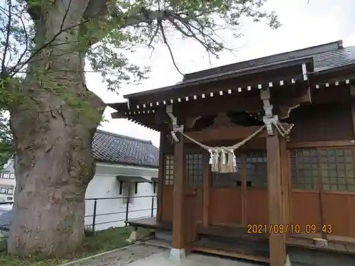 二階堂神社の本殿・本堂