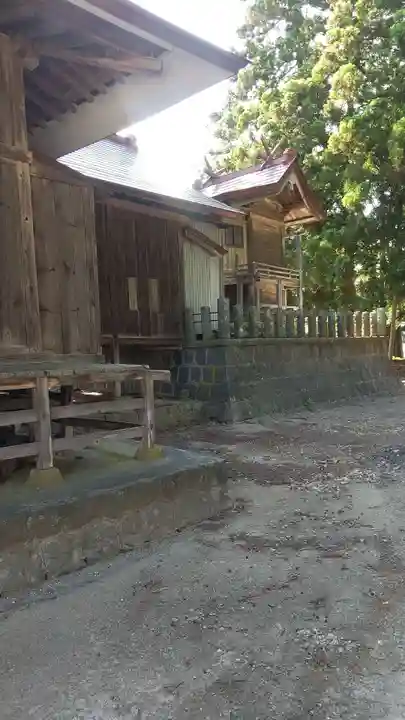八幡神社の本殿・本堂
