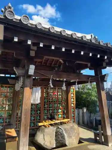 御嶽神社茅萱宮の手水舎
