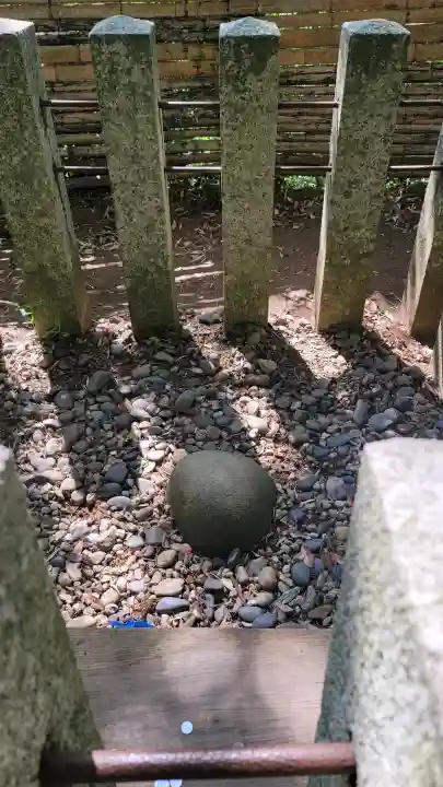 香取神宮の{uncategorized: "未分類", other: "その他", undefined: "問題あり", building: "その他建物", grave: "お墓", sacred_gate: "鳥居", guardian: "狛犬", statue: "像", buddha: "仏像", history: "歴史", nature: "自然", garden: "庭園", animal: "動物", pagoda: "塔", temizu: "手水舎", mountain_gate: "山門・神門", sanctuary: "本殿・本堂", subordinate: "末社・摂社", art: "芸術", scenery: "景色", jizo: "地蔵", ema: "絵馬", goshuin: "御朱印", omikuji: "おみくじ", items: "授与品その他", amulet: "お守り", goshuincho: "御朱印帳", eats: "食事", festival: "お祭り", votive_dance: "神楽", shichigosan: "七五三参", wedding: "結婚式", experience: "体験その他", initially: "初詣", around: "周辺", anti_infection: "感染症対策"}
