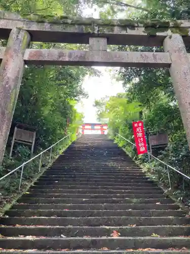 丹生官省符神社の鳥居