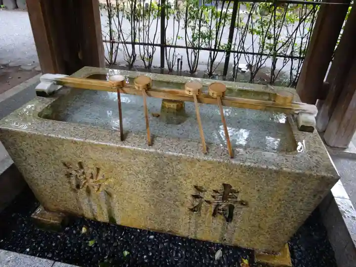 阿佐ヶ谷神明宮の手水舎