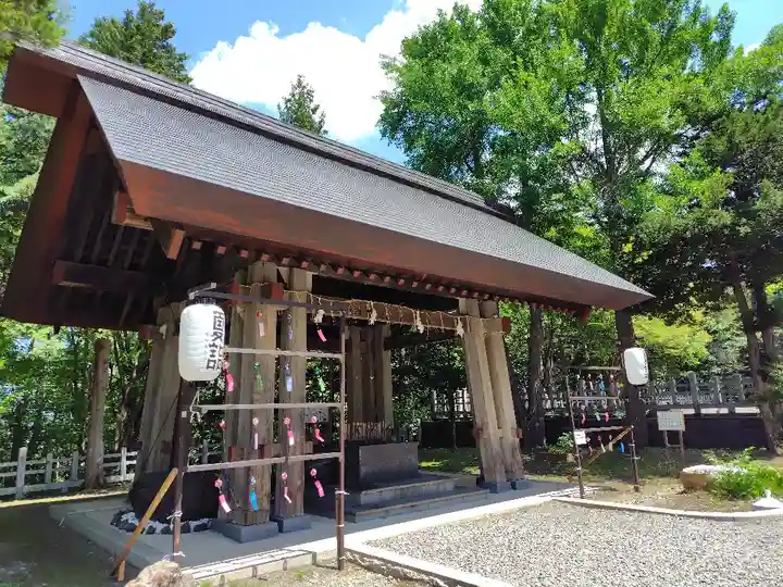 上川神社の手水舎