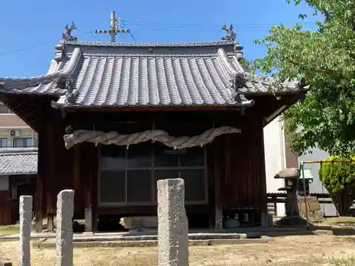 素我神社の本殿