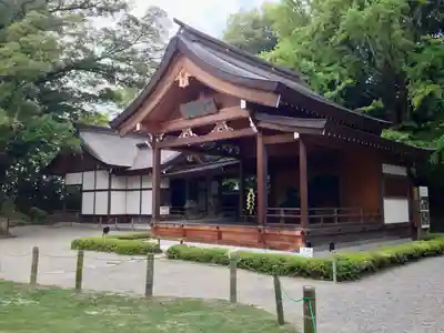 武田神社の本殿・本堂