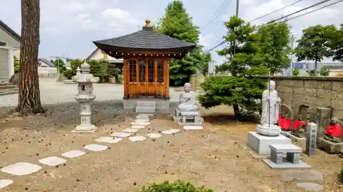 大阿寺の末社