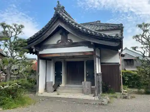 明性寺の{uncategorized: "未分類", other: "その他", undefined: "問題あり", building: "その他建物", grave: "お墓", sacred_gate: "鳥居", guardian: "狛犬", statue: "像", buddha: "仏像", history: "歴史", nature: "自然", garden: "庭園", animal: "動物", pagoda: "塔", temizu: "手水舎", mountain_gate: "山門・神門", sanctuary: "本殿・本堂", subordinate: "末社・摂社", art: "芸術", scenery: "景色", jizo: "地蔵", ema: "絵馬", goshuin: "御朱印", omikuji: "おみくじ", items: "授与品その他", amulet: "お守り", goshuincho: "御朱印帳", eats: "食事", festival: "お祭り", votive_dance: "神楽", shichigosan: "七五三参", wedding: "結婚式", experience: "体験その他", initially: "初詣", around: "周辺", anti_infection: "感染症対策"}