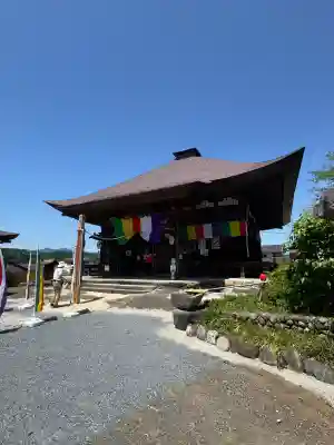 龍石寺の{uncategorized: "未分類", other: "その他", undefined: "問題あり", building: "その他建物", grave: "お墓", sacred_gate: "鳥居", guardian: "狛犬", statue: "像", buddha: "仏像", history: "歴史", nature: "自然", garden: "庭園", animal: "動物", pagoda: "塔", temizu: "手水舎", mountain_gate: "山門・神門", sanctuary: "本殿・本堂", subordinate: "末社・摂社", art: "芸術", scenery: "景色", jizo: "地蔵", ema: "絵馬", goshuin: "御朱印", omikuji: "おみくじ", items: "授与品その他", amulet: "お守り", goshuincho: "御朱印帳", eats: "食事", festival: "お祭り", votive_dance: "神楽", shichigosan: "七五三参", wedding: "結婚式", experience: "体験その他", initially: "初詣", around: "周辺", anti_infection: "感染症対策"}