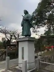 高幡不動尊　金剛寺の像