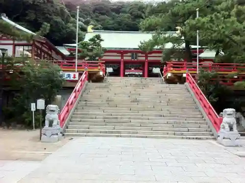 赤間神宮の山門・神門