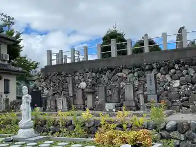 法界寺(山梨県)