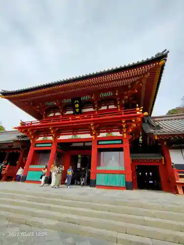 鶴岡八幡宮の山門