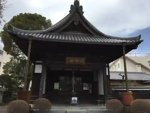 長光寺の本殿