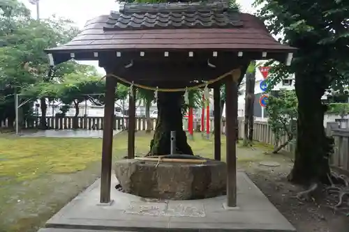 縣神社の手水