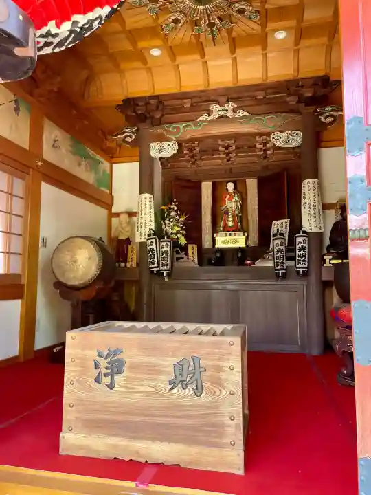 光明院の{uncategorized: "未分類", other: "その他", undefined: "問題あり", building: "その他建物", grave: "お墓", sacred_gate: "鳥居", guardian: "狛犬", statue: "像", buddha: "仏像", history: "歴史", nature: "自然", garden: "庭園", animal: "動物", pagoda: "塔", temizu: "手水舎", mountain_gate: "山門・神門", sanctuary: "本殿・本堂", subordinate: "末社・摂社", art: "芸術", scenery: "景色", jizo: "地蔵", ema: "絵馬", goshuin: "御朱印", omikuji: "おみくじ", items: "授与品その他", amulet: "お守り", goshuincho: "御朱印帳", eats: "食事", festival: "お祭り", votive_dance: "神楽", shichigosan: "七五三参", wedding: "結婚式", experience: "体験その他", initially: "初詣", around: "周辺", anti_infection: "感染症対策"}