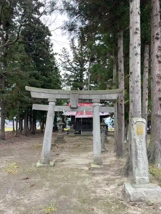 福聚山養泉寺の鳥居