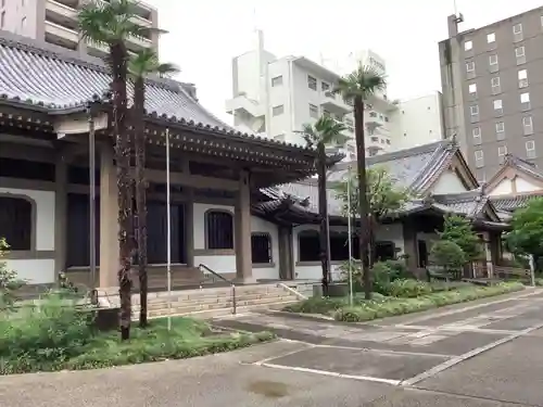 長松院の本殿・本堂